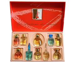 Kolekce francouzkých parfémů